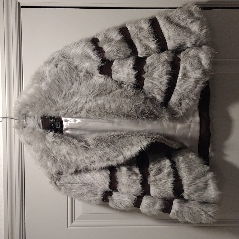 Woman's bagatelle faux fur suede coat size 1